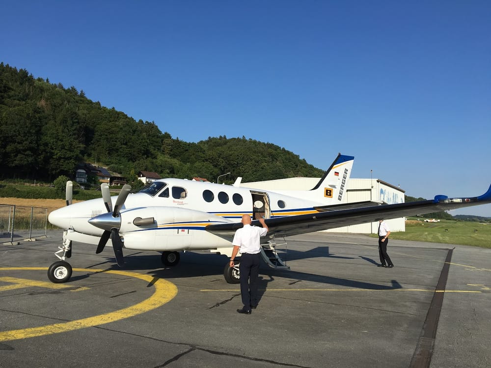 plane.JPG