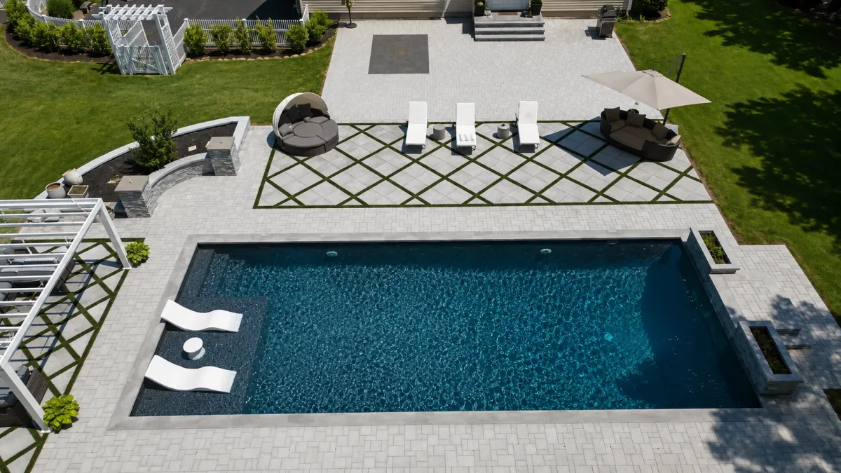 Custom Pools & Outdoor Living Contractor in Dallas–Fort Worth Metroplex | TDS Construction LLC