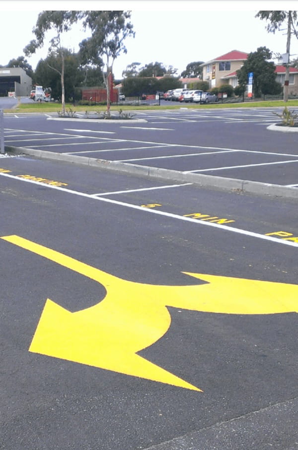 Damar Chlorinated Rubber Paint | Pave-Mark Ltd