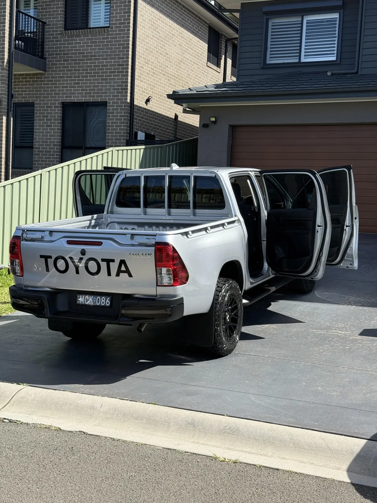 Complete detail package for Toyota ute done by HOOK Mobile Car Detailing and Ceramic Coatings