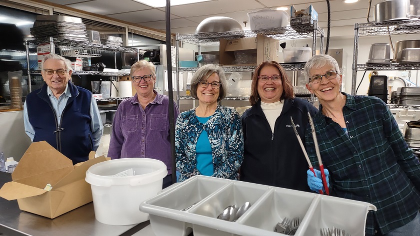 Church volunteers serving community in Blaine Minnesota