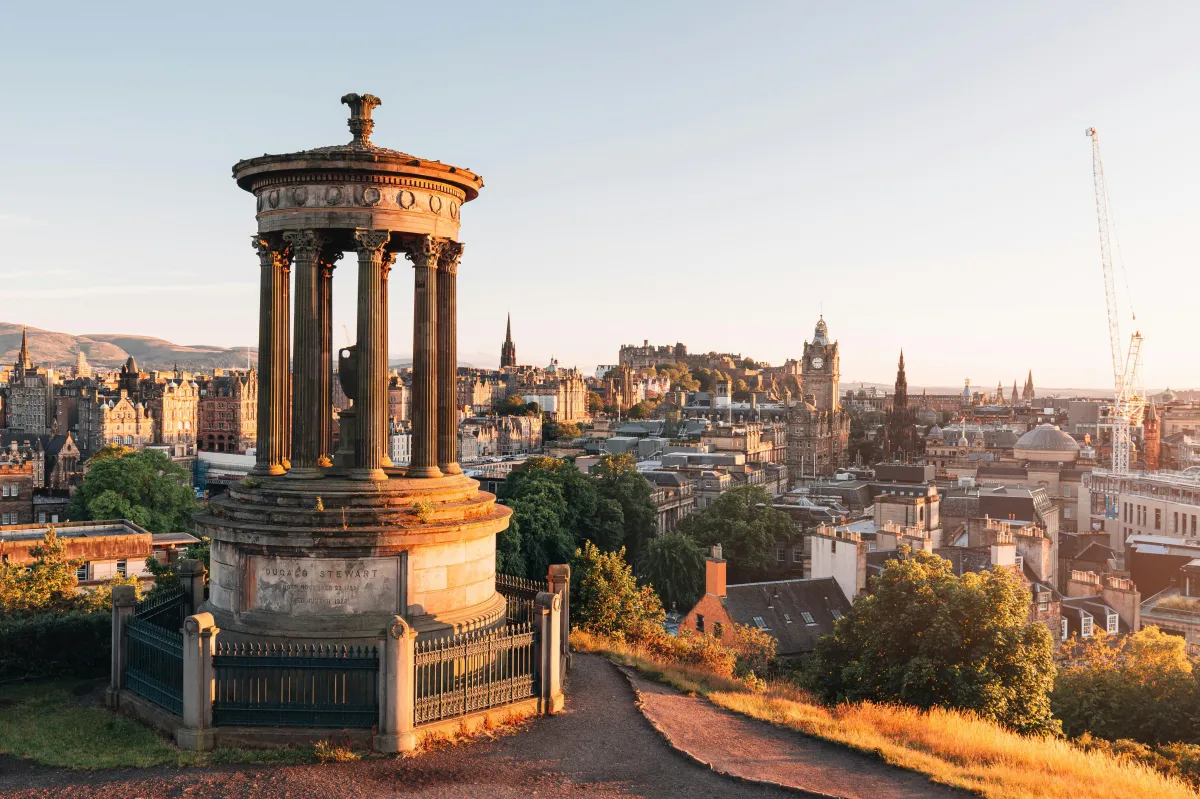 Edinburgh Scotland skyline