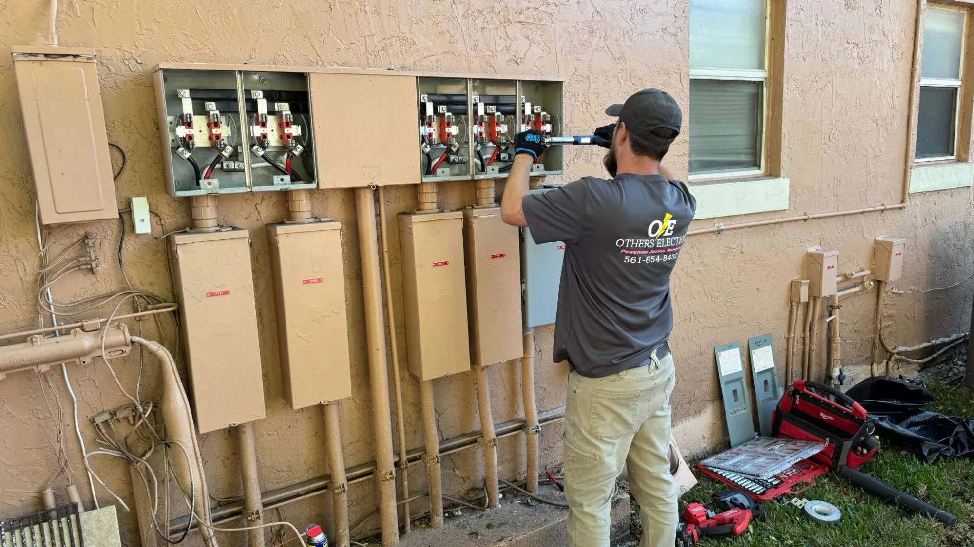 Professional contractors finishing high-ticket jobs safely and efficiently to grow their business