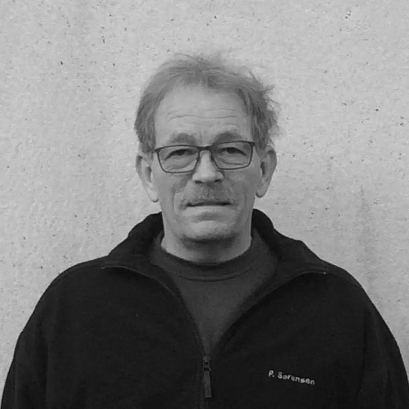 Poul Sørensen – Direktør hos Havens Helte med over 30 års erfaring i belægningsarbejde og anlægsopgaver