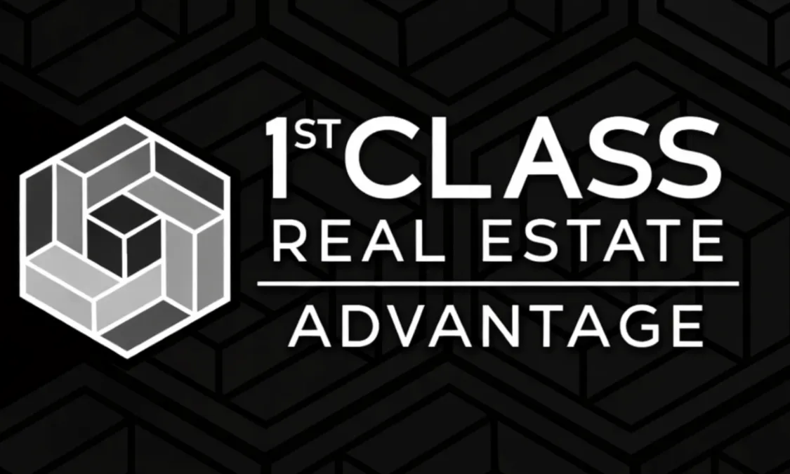 1st Class Advantage Logo