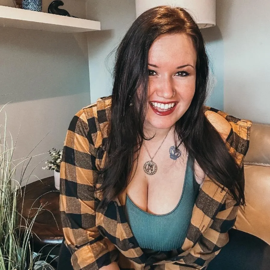 Samantha Peddle, Online Business Coach for Female Entrepreneurs