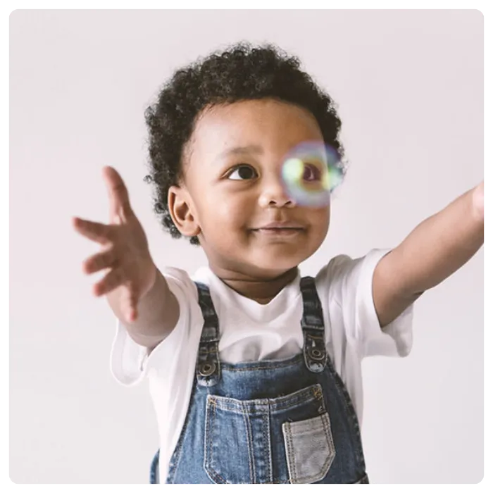 toddler exploring at bluegrass academy