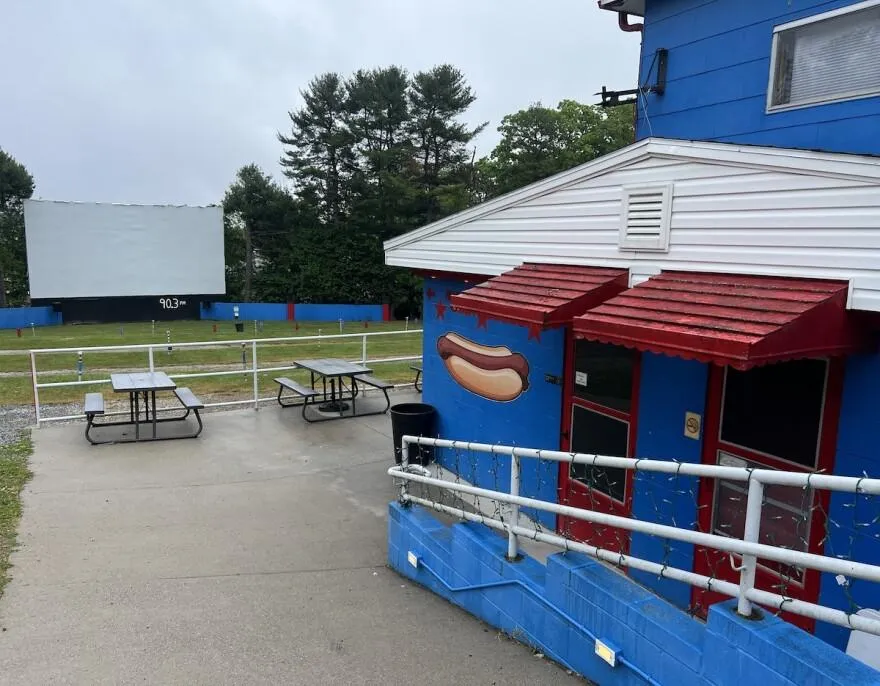 starlite drive in