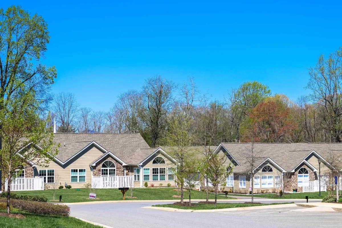 forest va homes