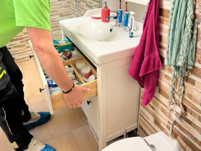 Szakszerű szétszerelés bontás és rombolás nélkül.