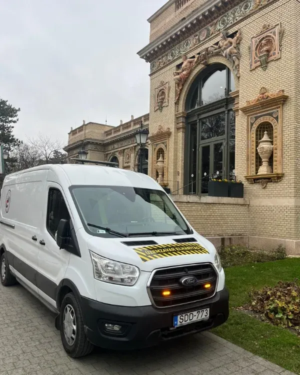 Jól felszerelt műhelykocsi duguláselhárításhoz Budapesten