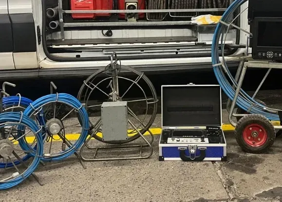 Csatornakamerás vizsgálathoz használt korszerű eszköz közelről