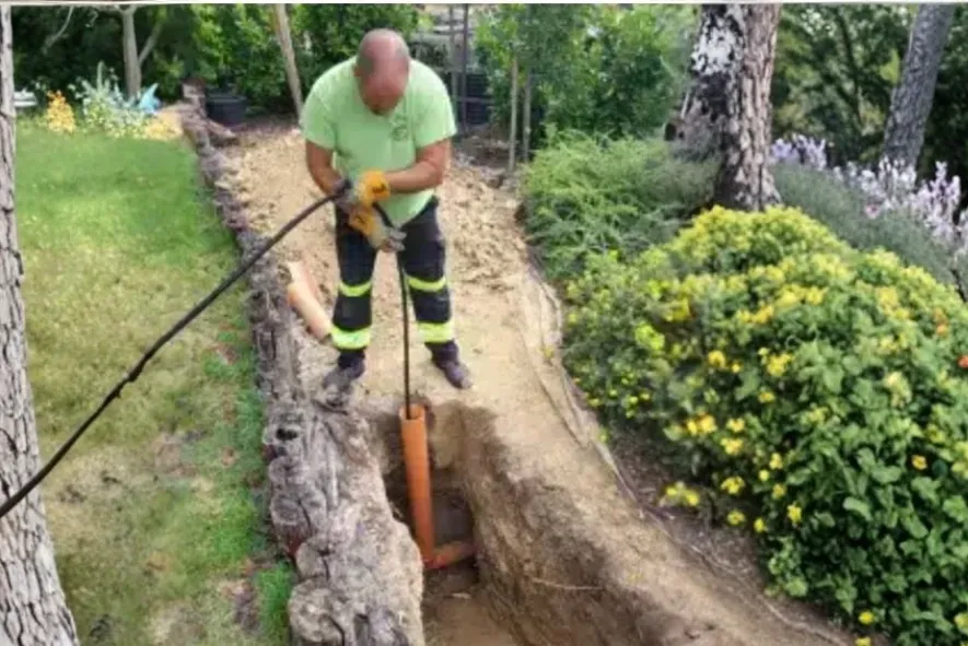 Udvari csatorna duguláselhárítás Budapesten