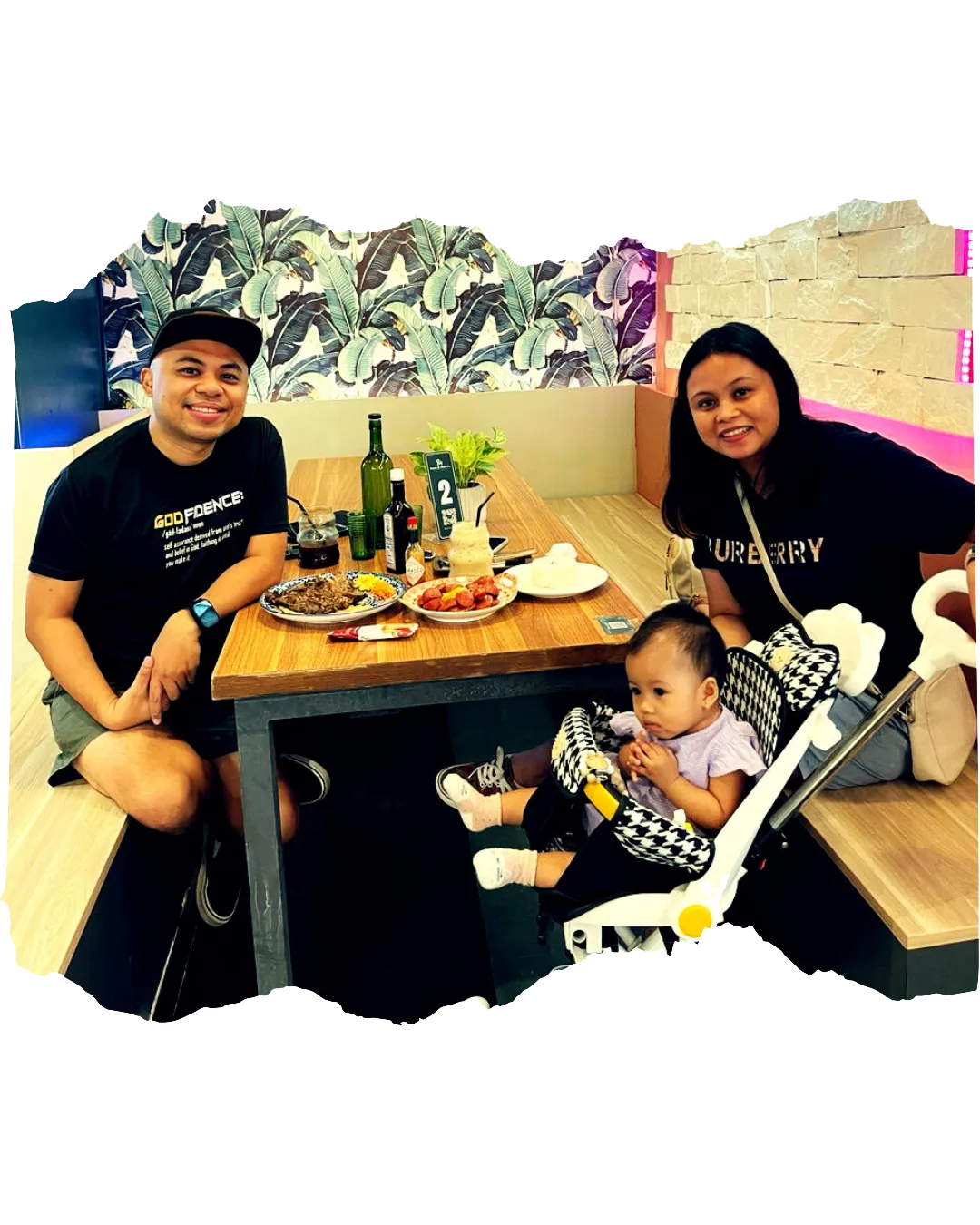“Coffee Nomad PH founder with family”