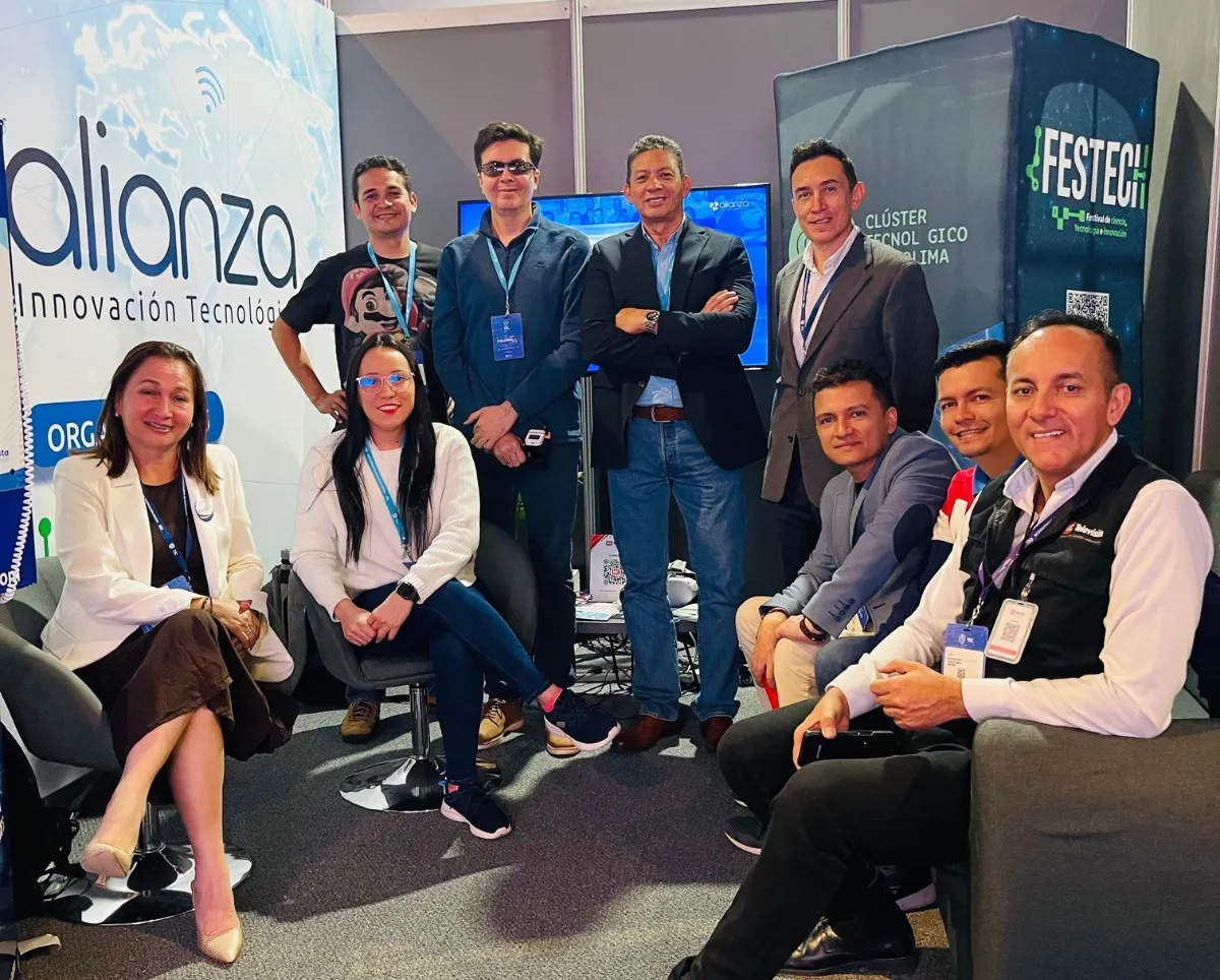 Foto de reunion de aliados en Alianza