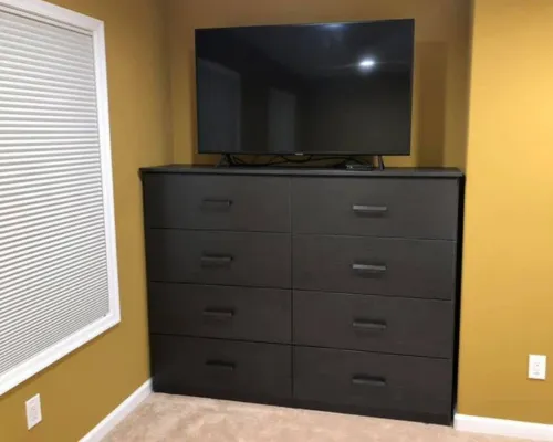 Custom Closet Design and Installation