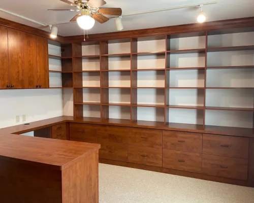 Custom Closet Design and Installation