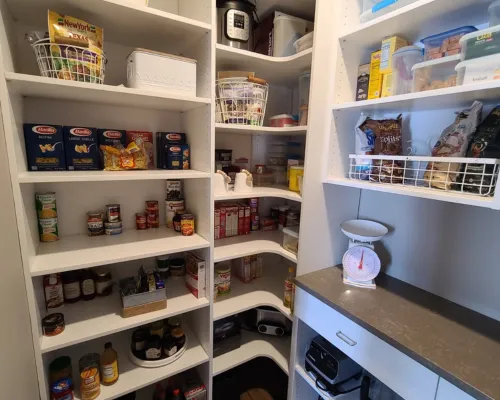 Custom Closet Design and Installation