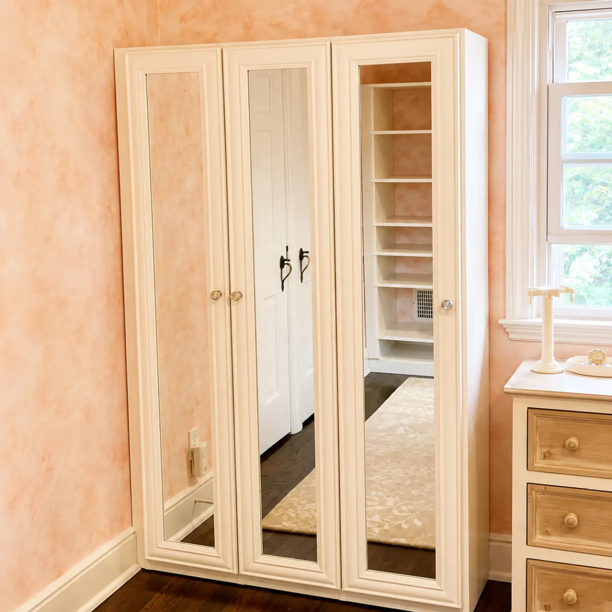 Custom Closet Design and Installation Bethlehem