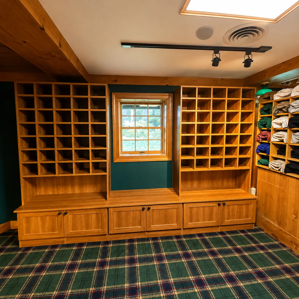 Custom Closet Design and Installation Bethlehem