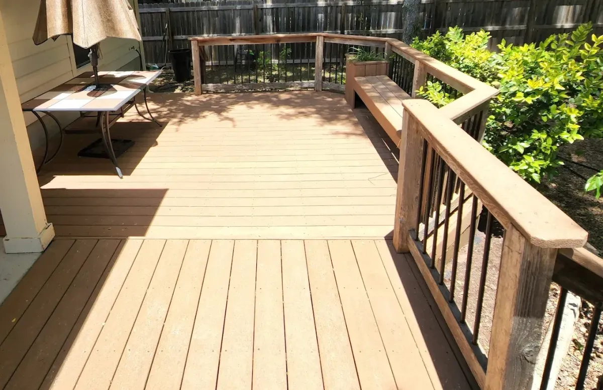 Deck Cleaning in San Antonio