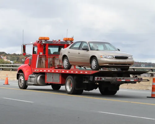  Auto Towing
