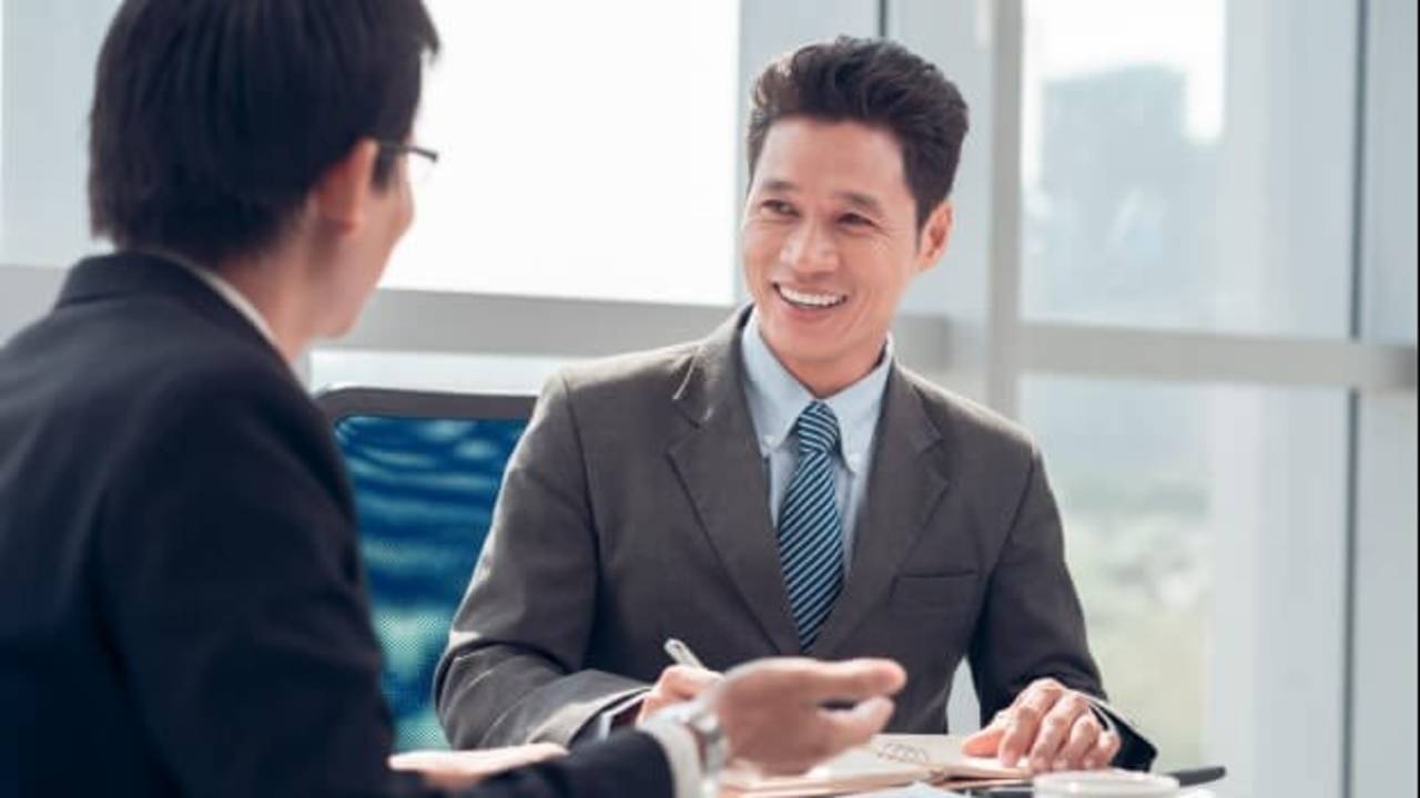 7 Questions You Should Ask To Check A Candidate’s Emotional Intelligence