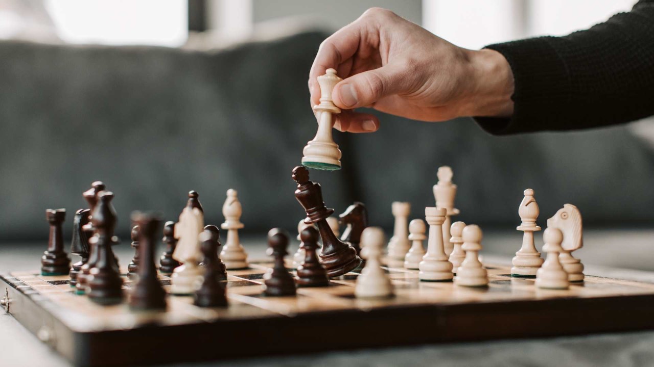 Making the Right Move at the Right Time