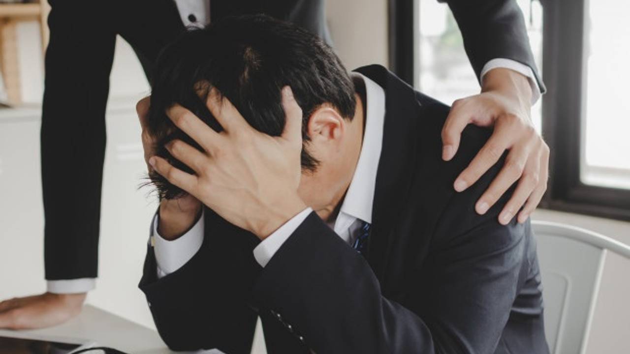 Transform your team of employees from fearing change to embracing it.
