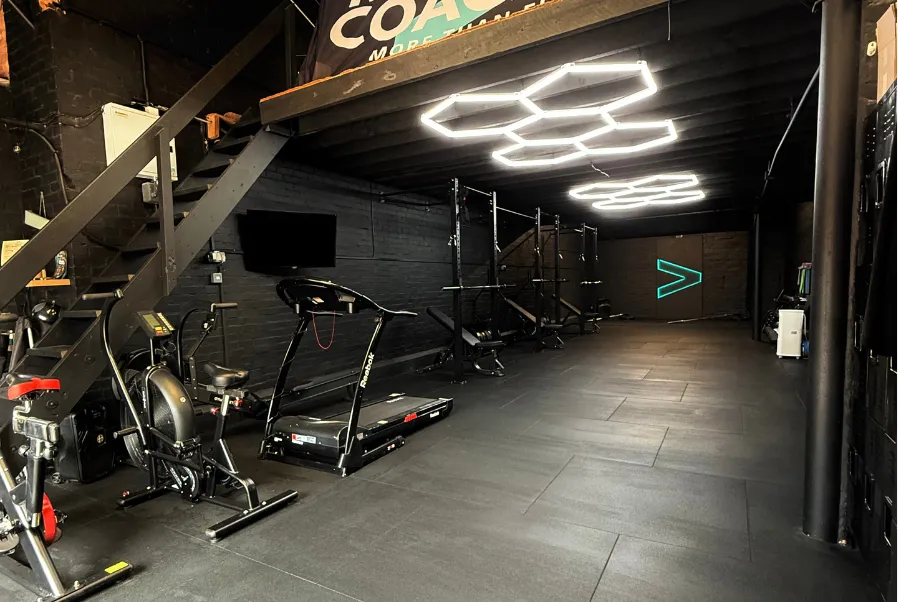 more life coaching gym Sutton Coldfield group training session men and women male female all ages in gym Erdington Birmingham wild green Boldmere weightless muscle build weight training exercise