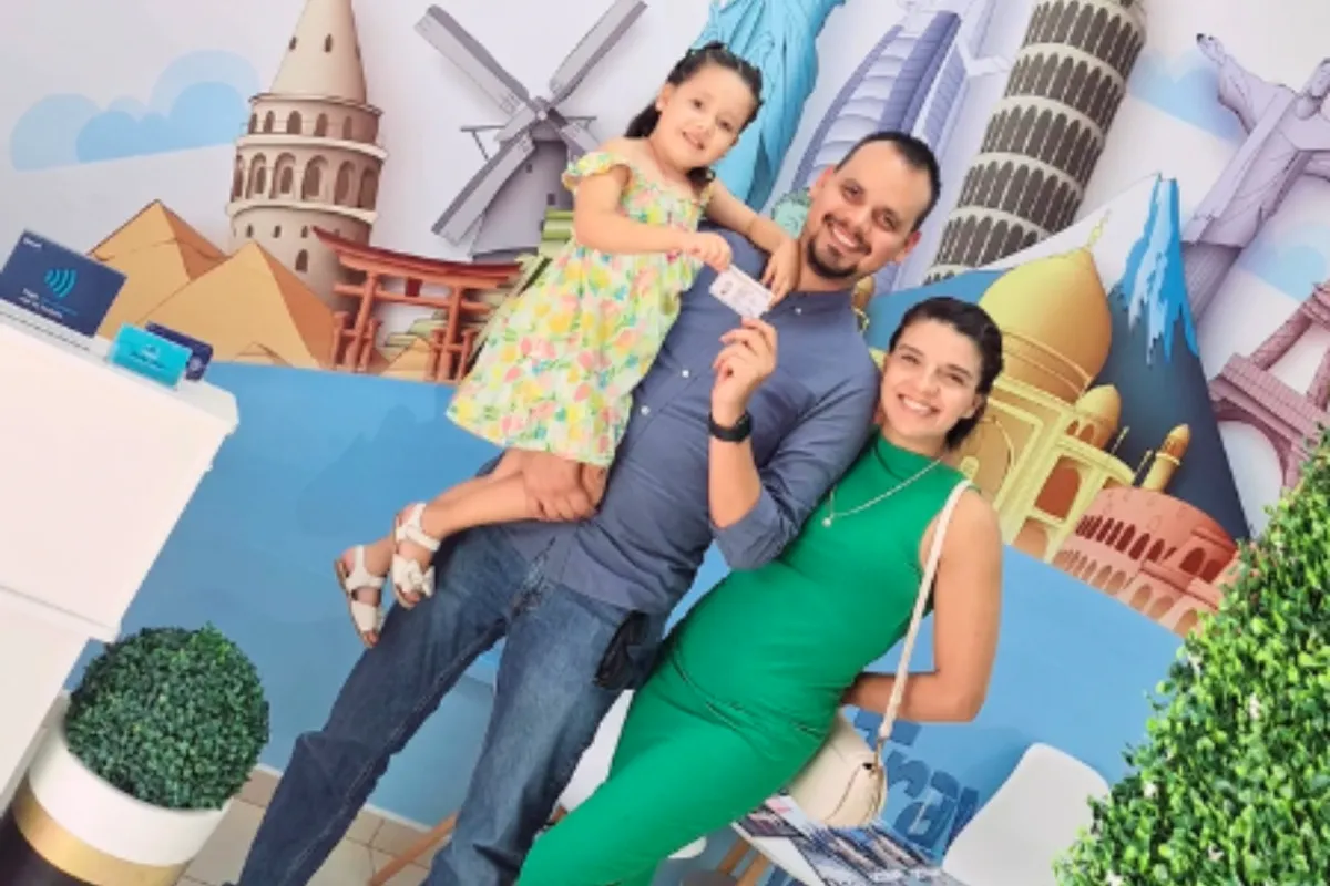 Familia asesorada por Grupo Silva Visas durante su proceso consular