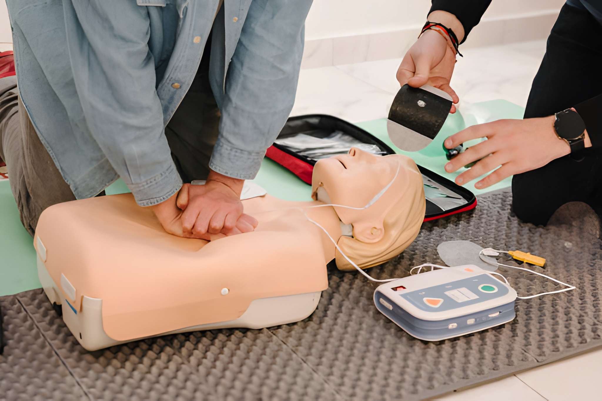 BLS vs CPR vs ACLS: Which Certification Do You Need? | Rogers, AR