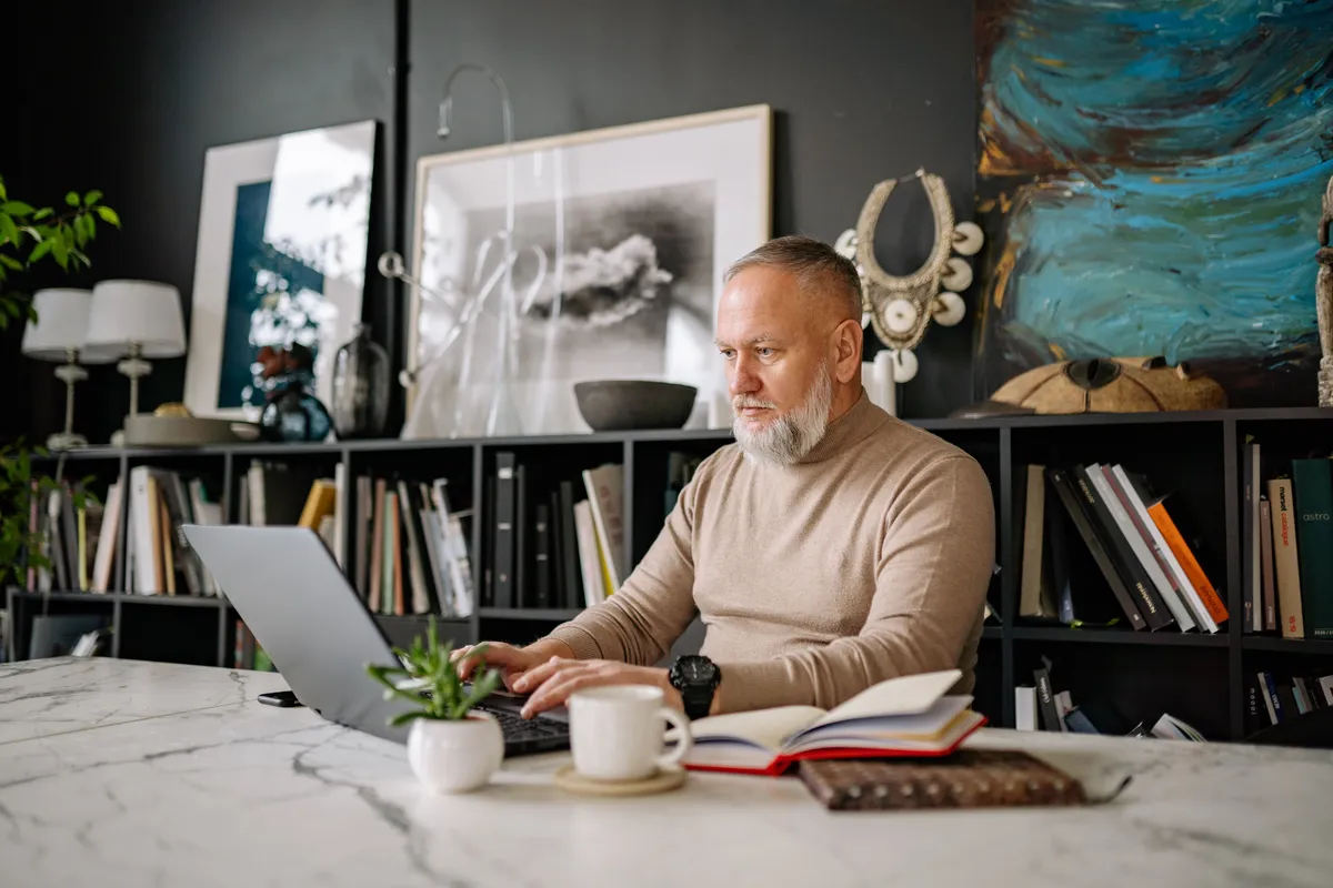 How to Turn Blog Readers Into Business Inquiries