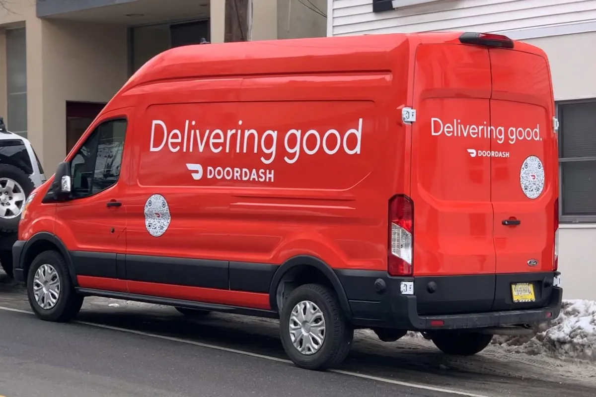 fleet vehicle wraps