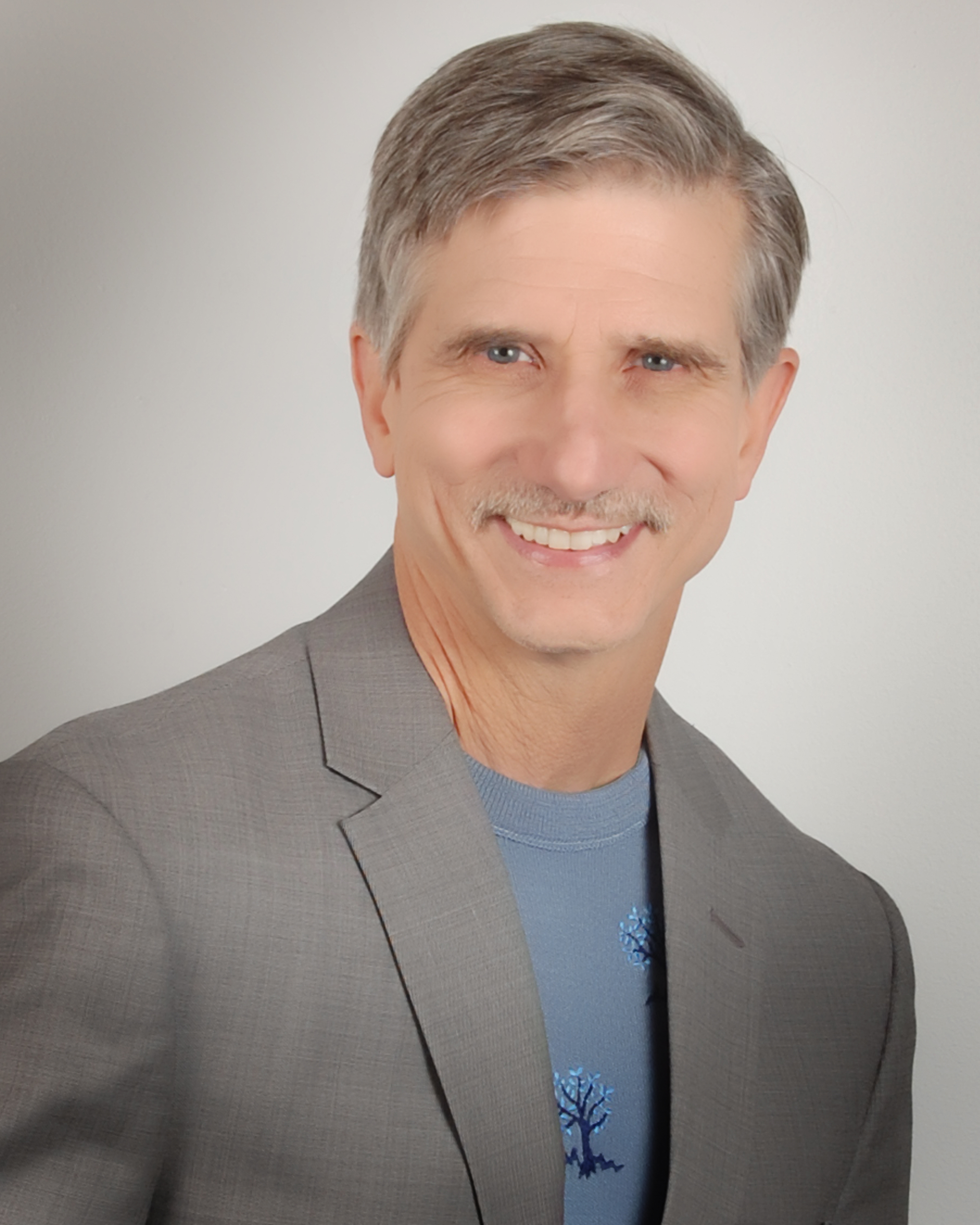 Portrait of Michael Sepate, Board Certified Hypnotherapist