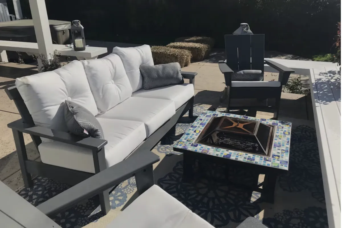 Retreat in Half Moon Bay California - Mary E Knippel