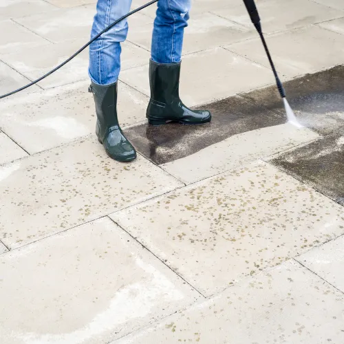 Pressure Washing Driveway 