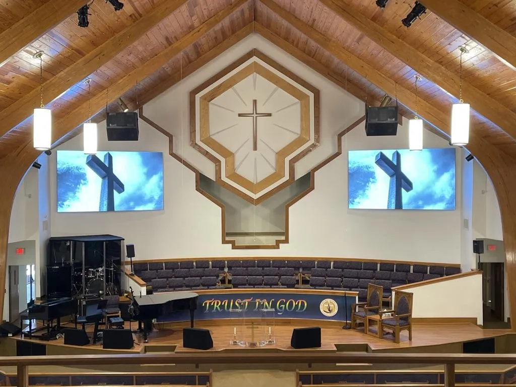 green and yellow floral led light