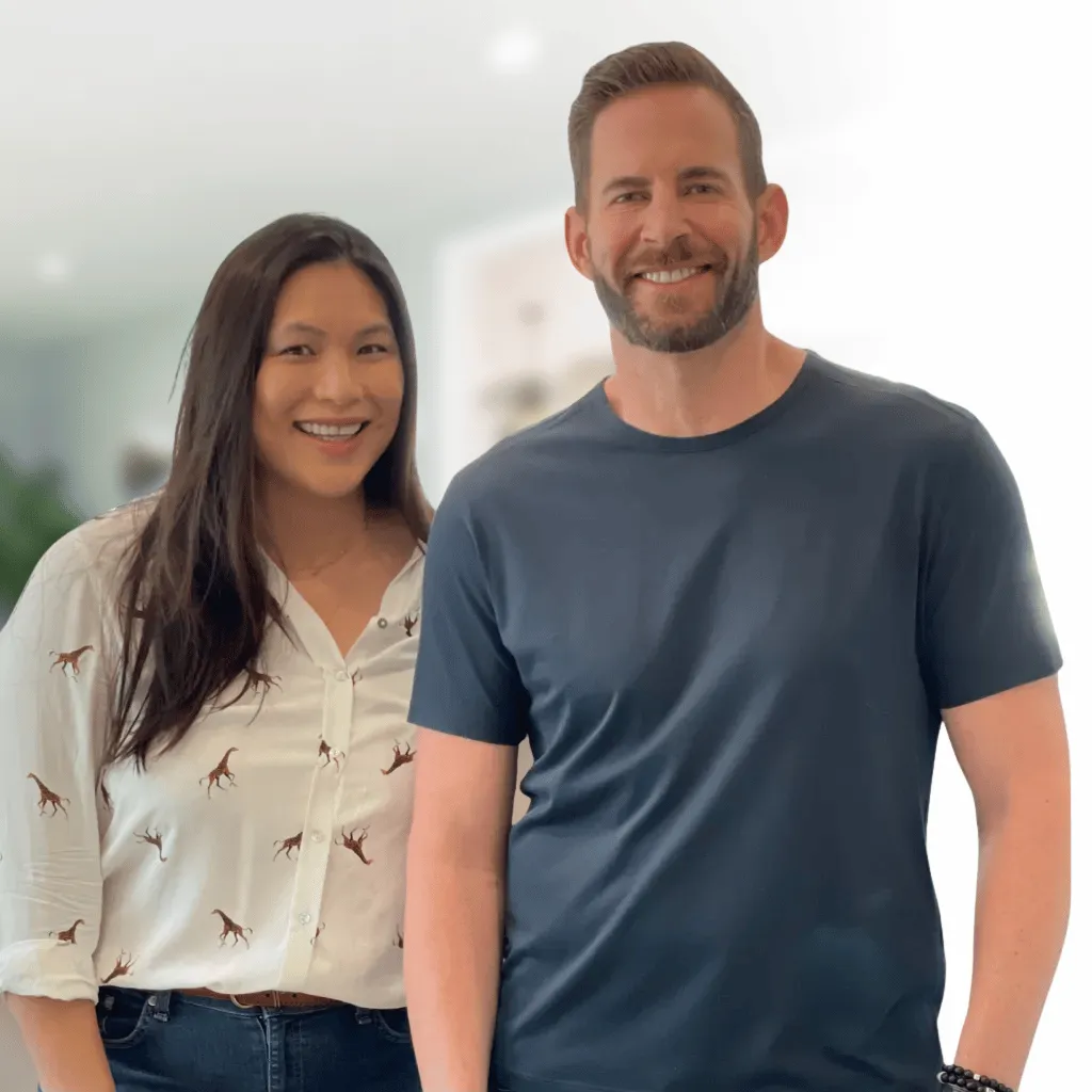Tricia Watts and Tarek El Moussa on HGTV set