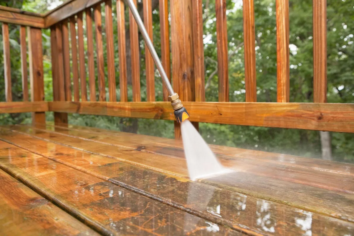 Spring Pressure Washing in Nanaimo BC | Mark's Yard & Home