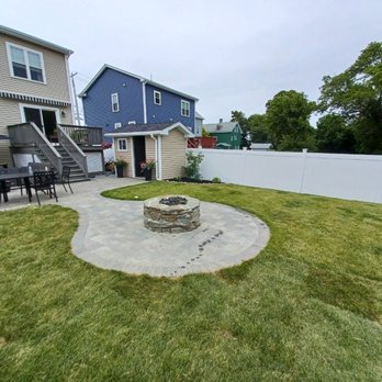 Fall River Concrete builds and installs Patio