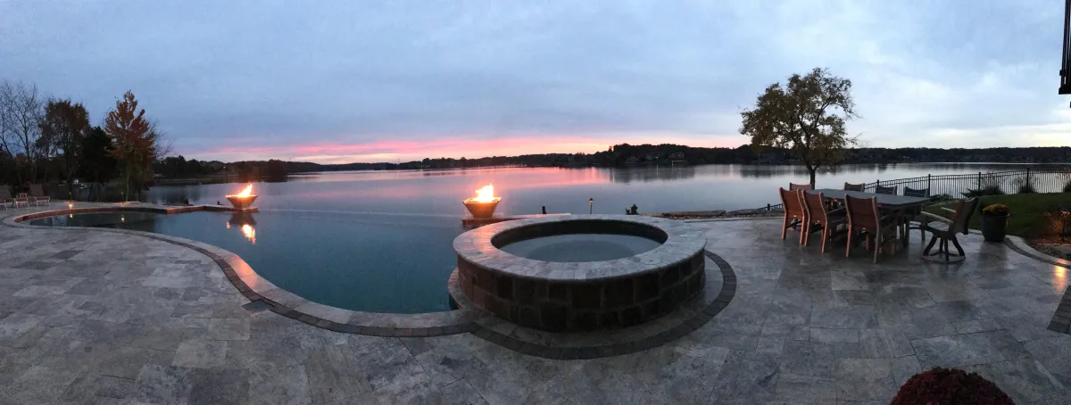 lakefront infinity edge pool design in loudon, tn