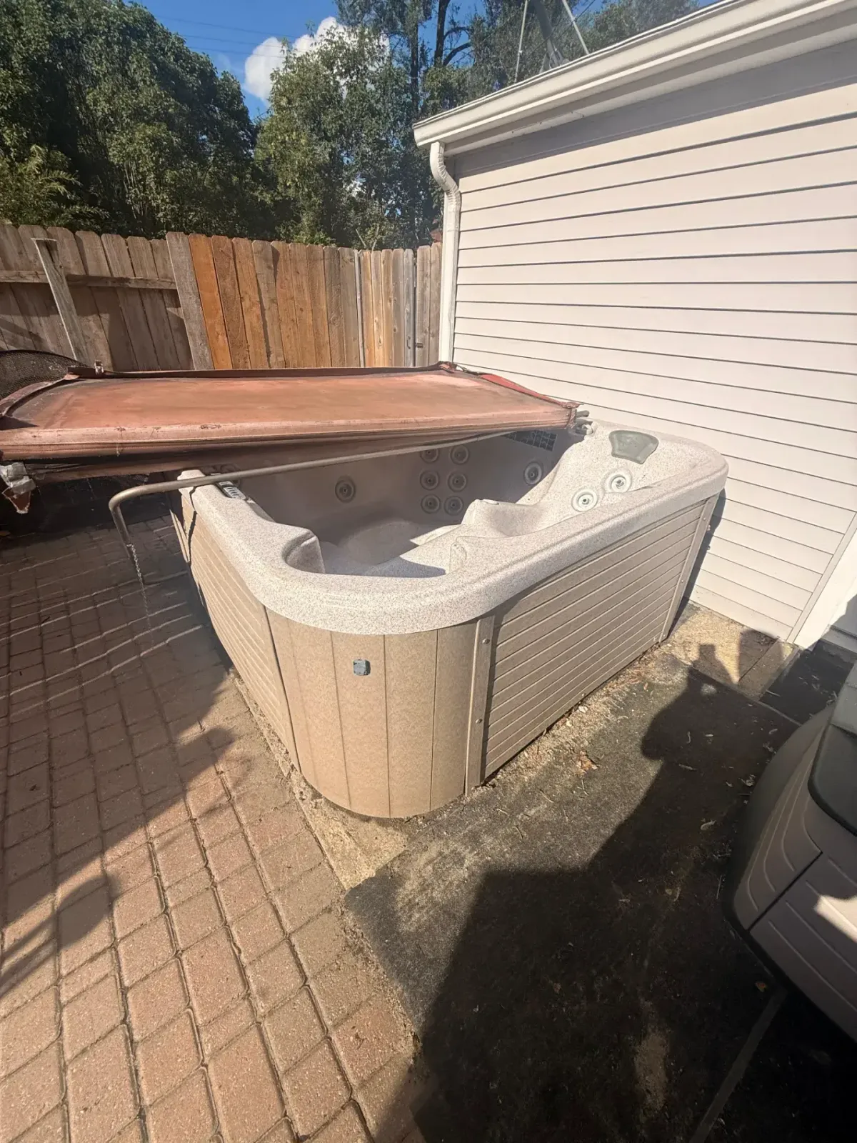 Furniture Removal Highland, MI