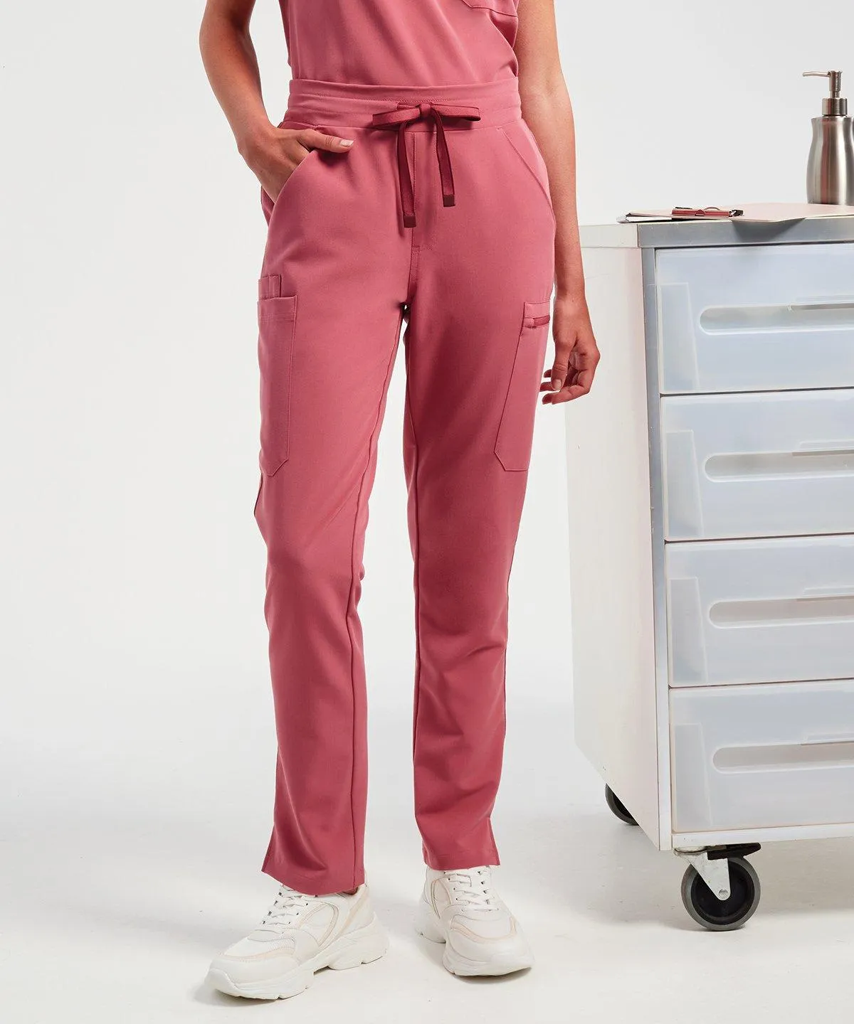 WOMENS ONNA-STRETCH CARGO PANTS