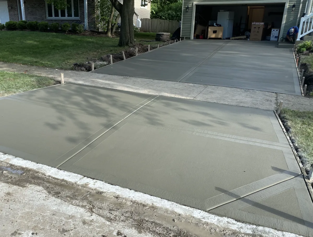 concrete driveway construction in Ek Grove Village IL