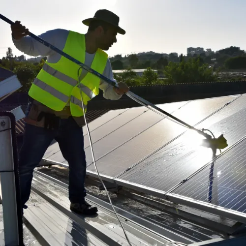 Commercial Solar Panel Cleaning