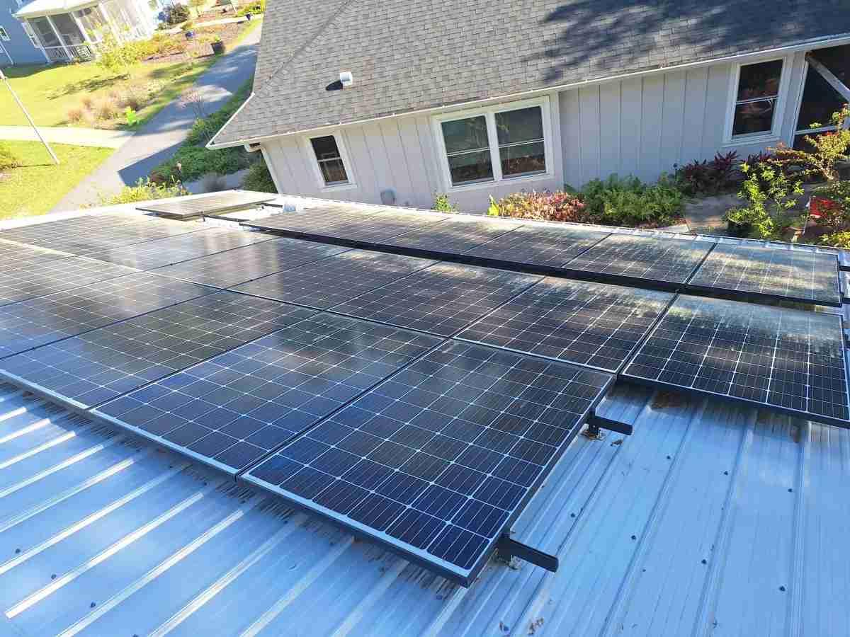 Residential Solar Panel Cleaning