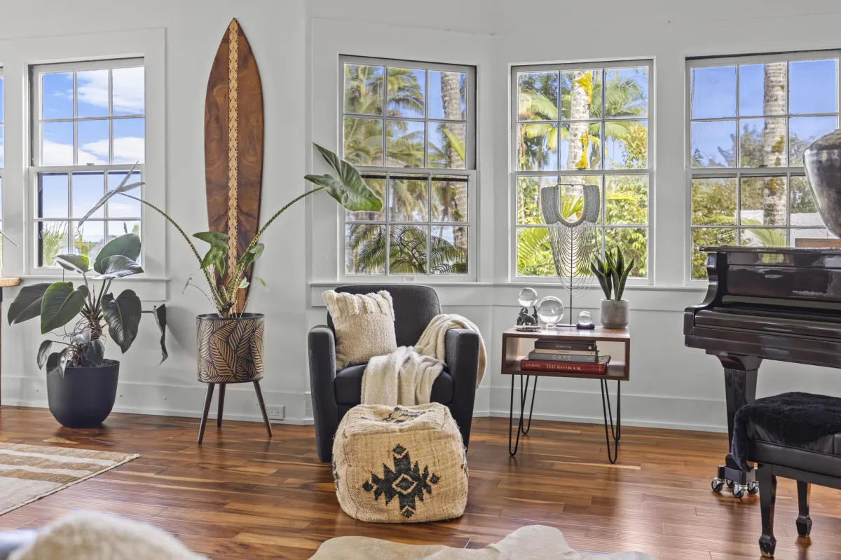 Two Cats Furnishing Services Hawaii