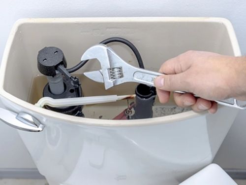 Toilet repair & installation in Tucker
