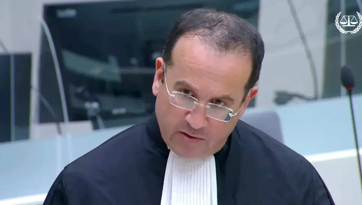 A viral clip circulating online features Atty. Nicholas Kaufman making a heartbreaking statement about former President Rodrigo Duterte, claiming:  “His short-term memory is completely gone… it’s very sad.”